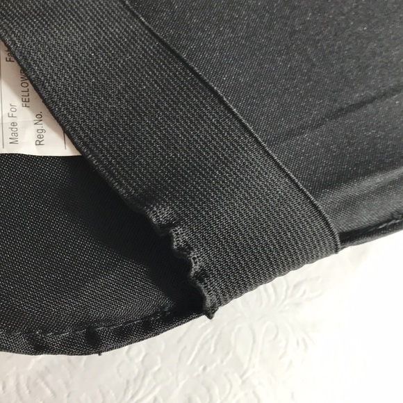 Fellowes Chair 15" Back Support Black Pad Model 80376 Triangle Shape - Picture 8 of 8